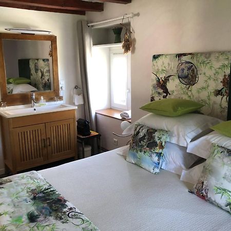 Relais Du Destin Hotel Vertrieu ภายนอก รูปภาพ
